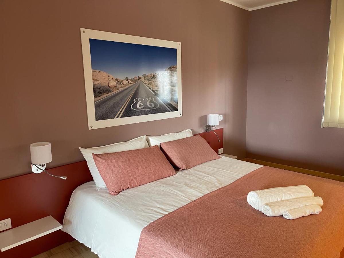 Motel Vespucci Guasticce Ngoại thất bức ảnh