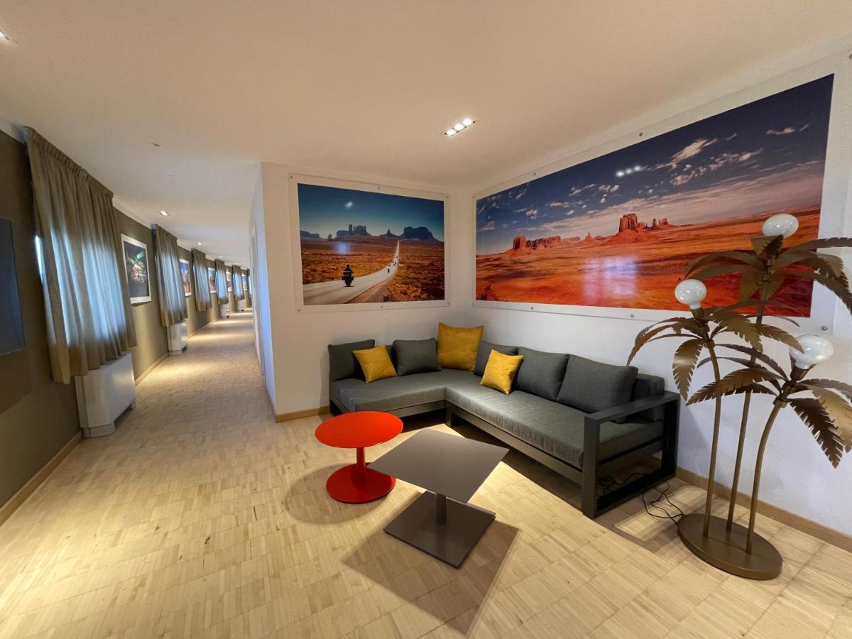 Motel Vespucci Guasticce Ngoại thất bức ảnh