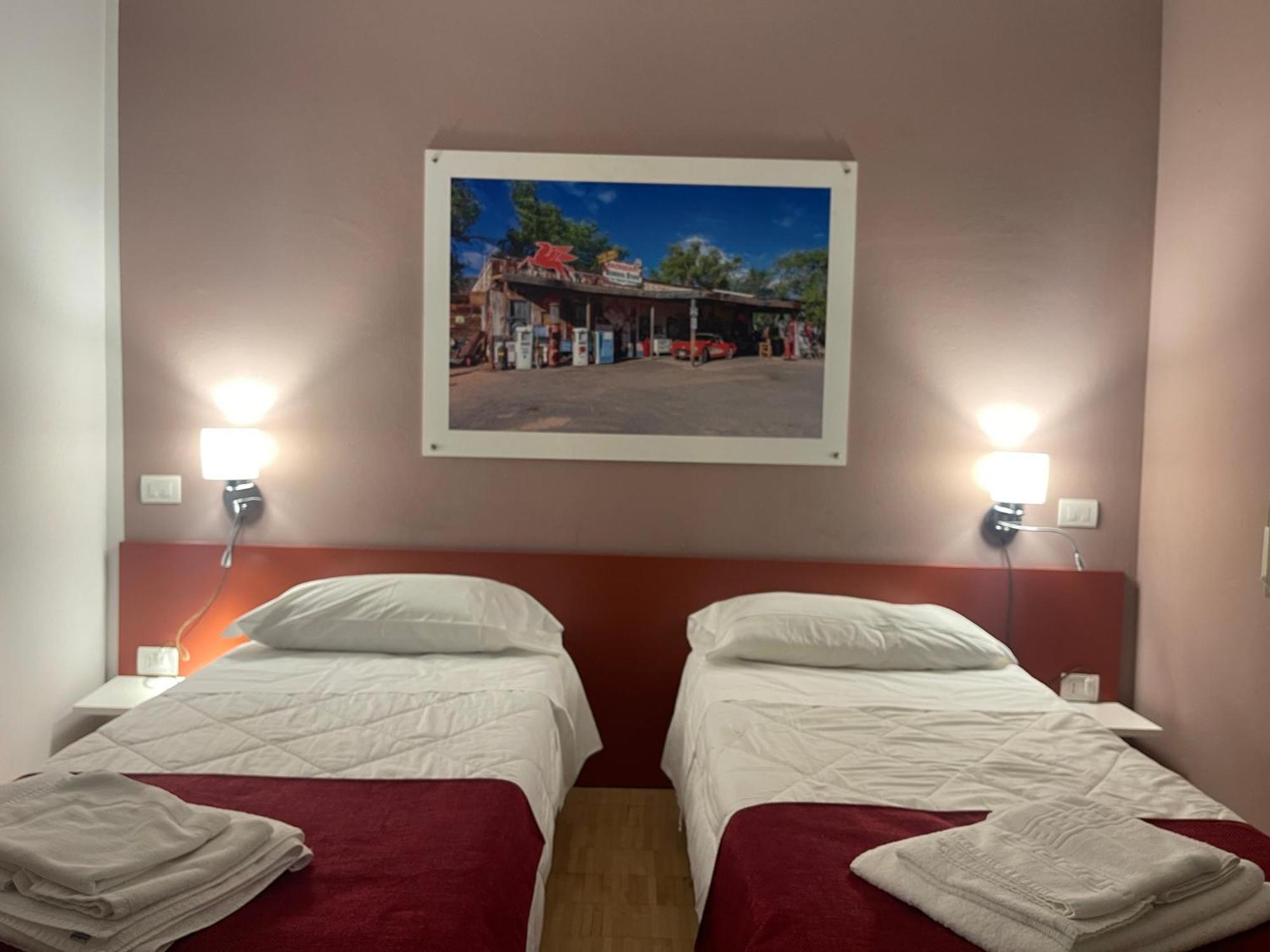 Motel Vespucci Guasticce Ngoại thất bức ảnh